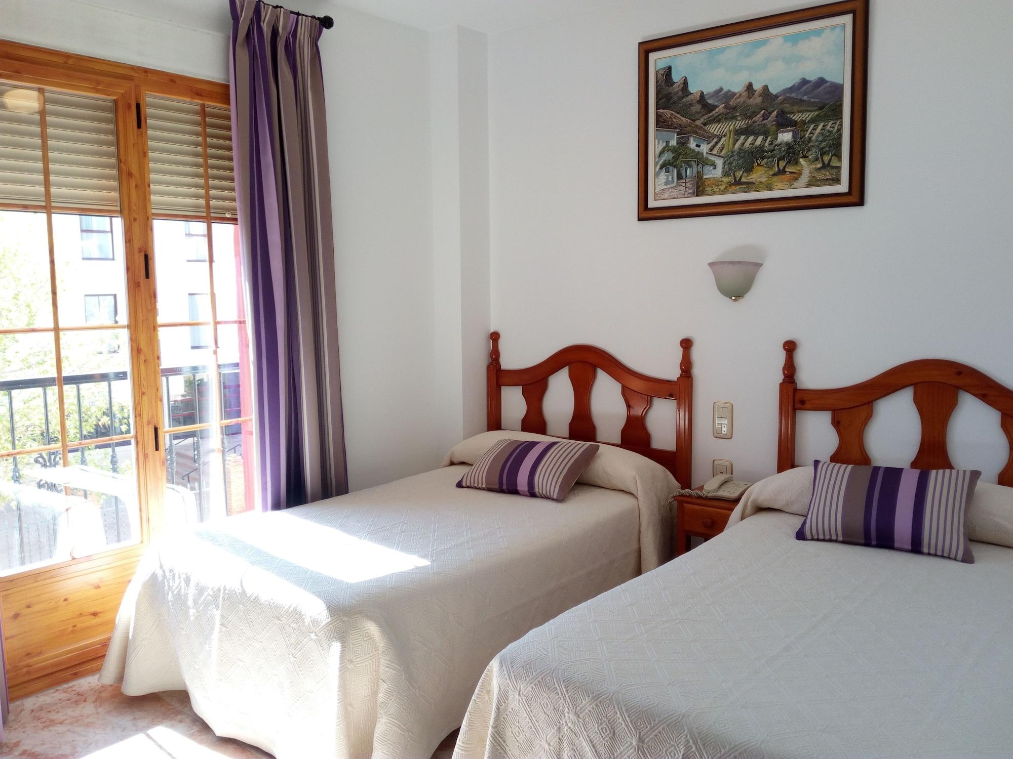 Hostal Rural Montual Los Banos  Exterior photo