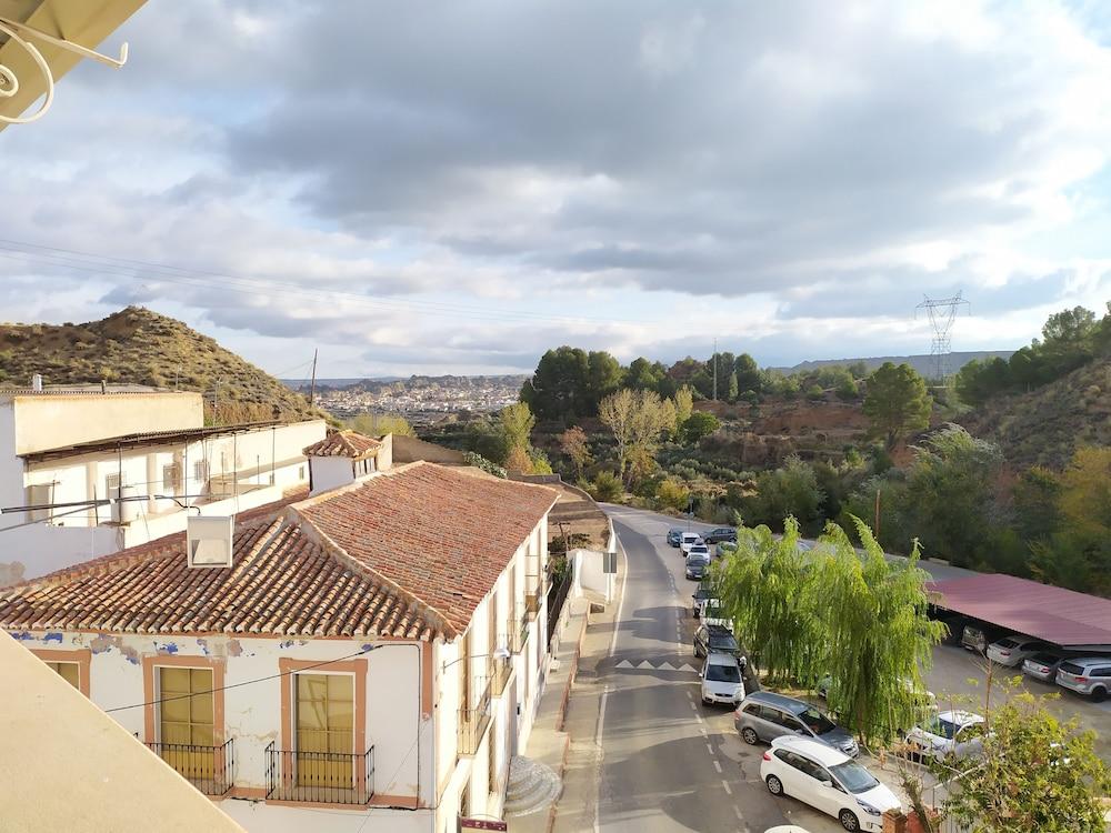 Hostal Rural Montual Los Banos  Exterior photo