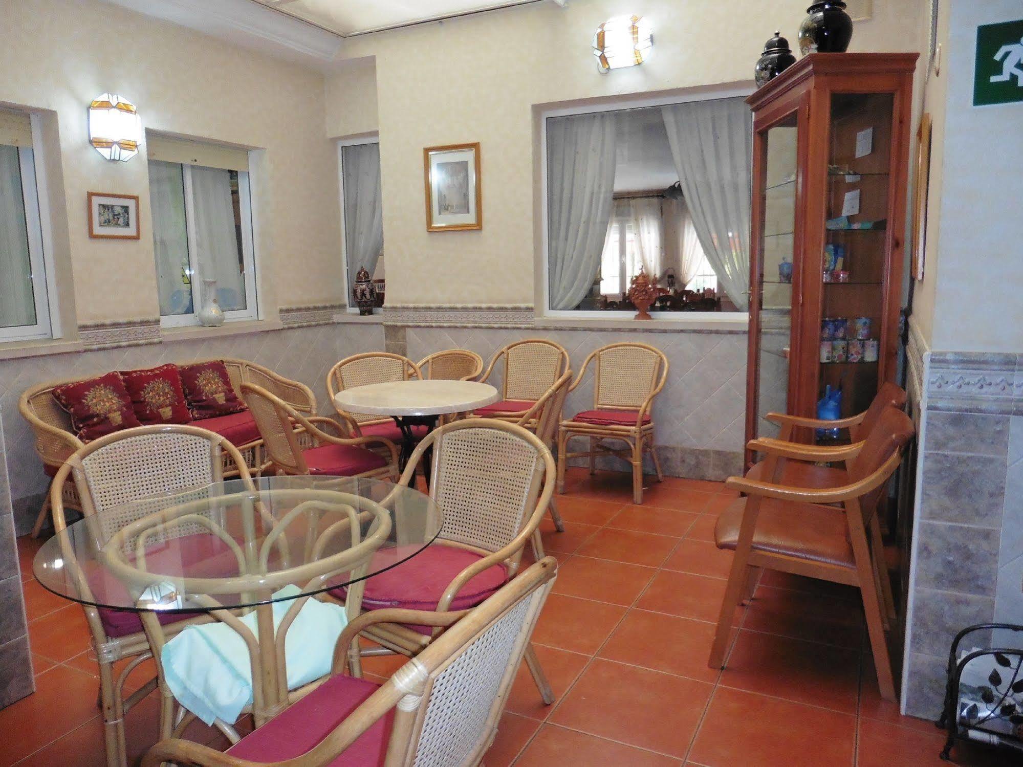 Hostal Rural Montual Los Banos  Exterior photo