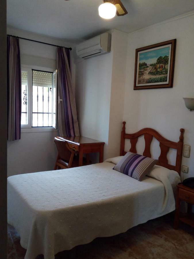 Hostal Rural Montual Los Banos  Exterior photo